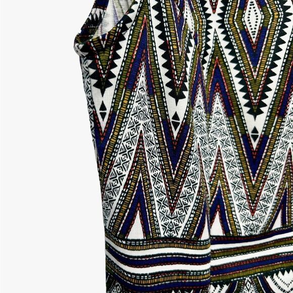 Sleeveless Sheath Mini Dress Colorful Tribal Patterned Keyhole Open Back Cutout - Picture 5 of 10
